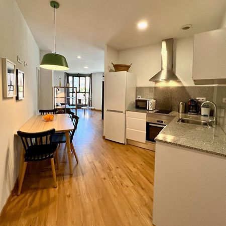 Apartamentos De Pradas Valenza Esterno foto