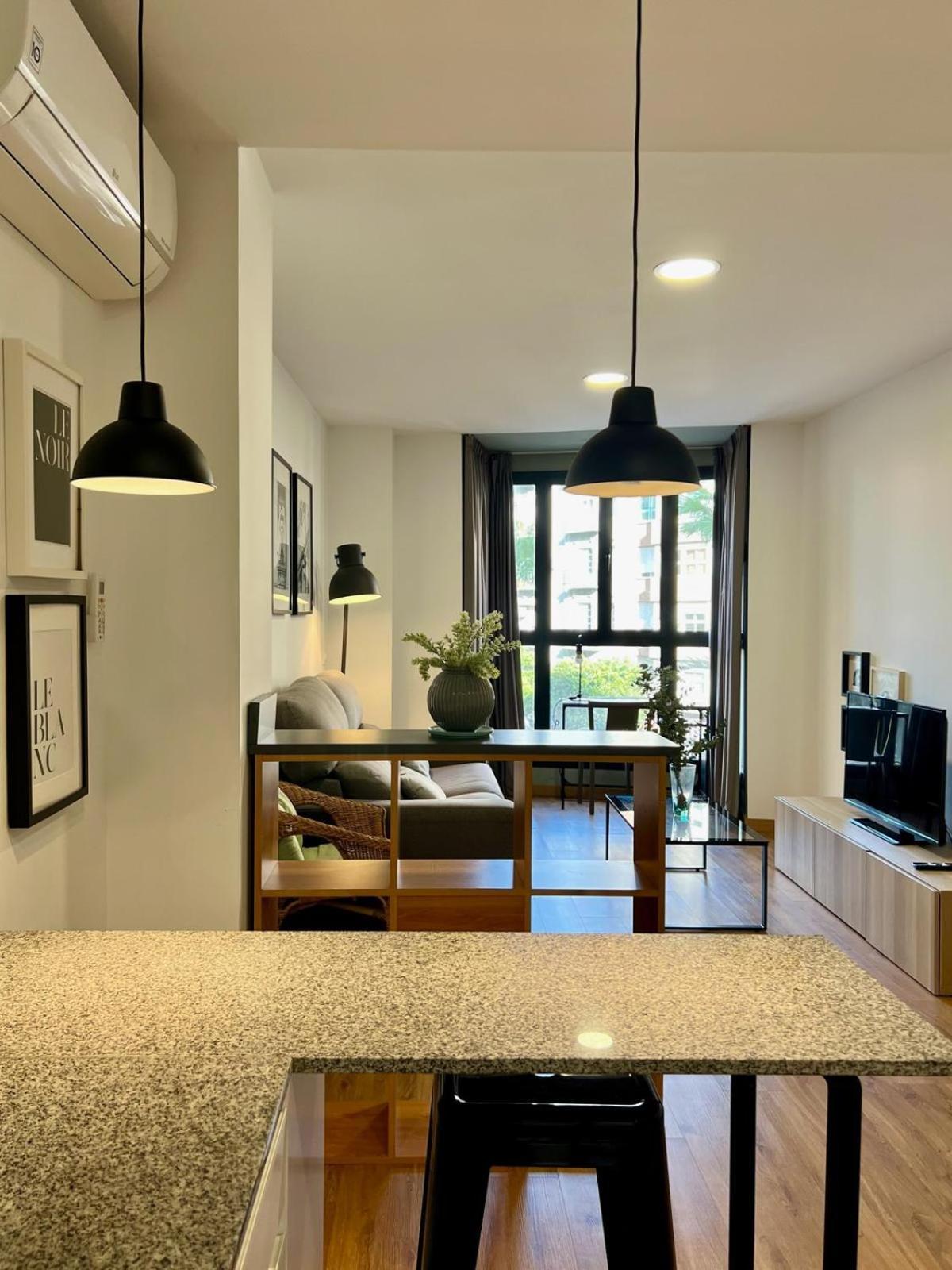 Apartamentos De Pradas Valenza Esterno foto