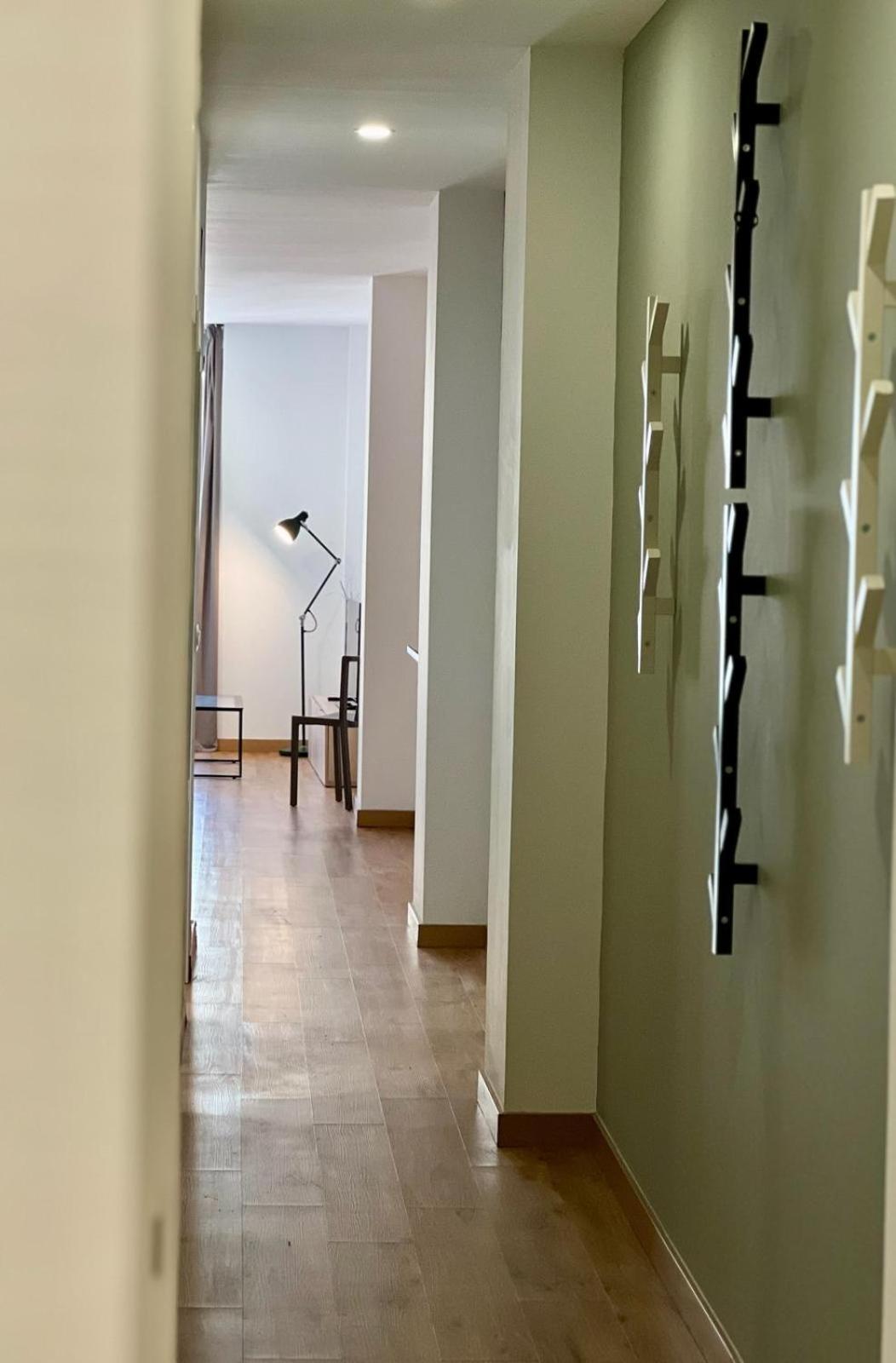 Apartamentos De Pradas Valenza Esterno foto
