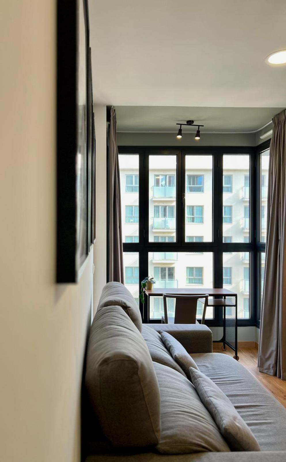 Apartamentos De Pradas Valenza Esterno foto
