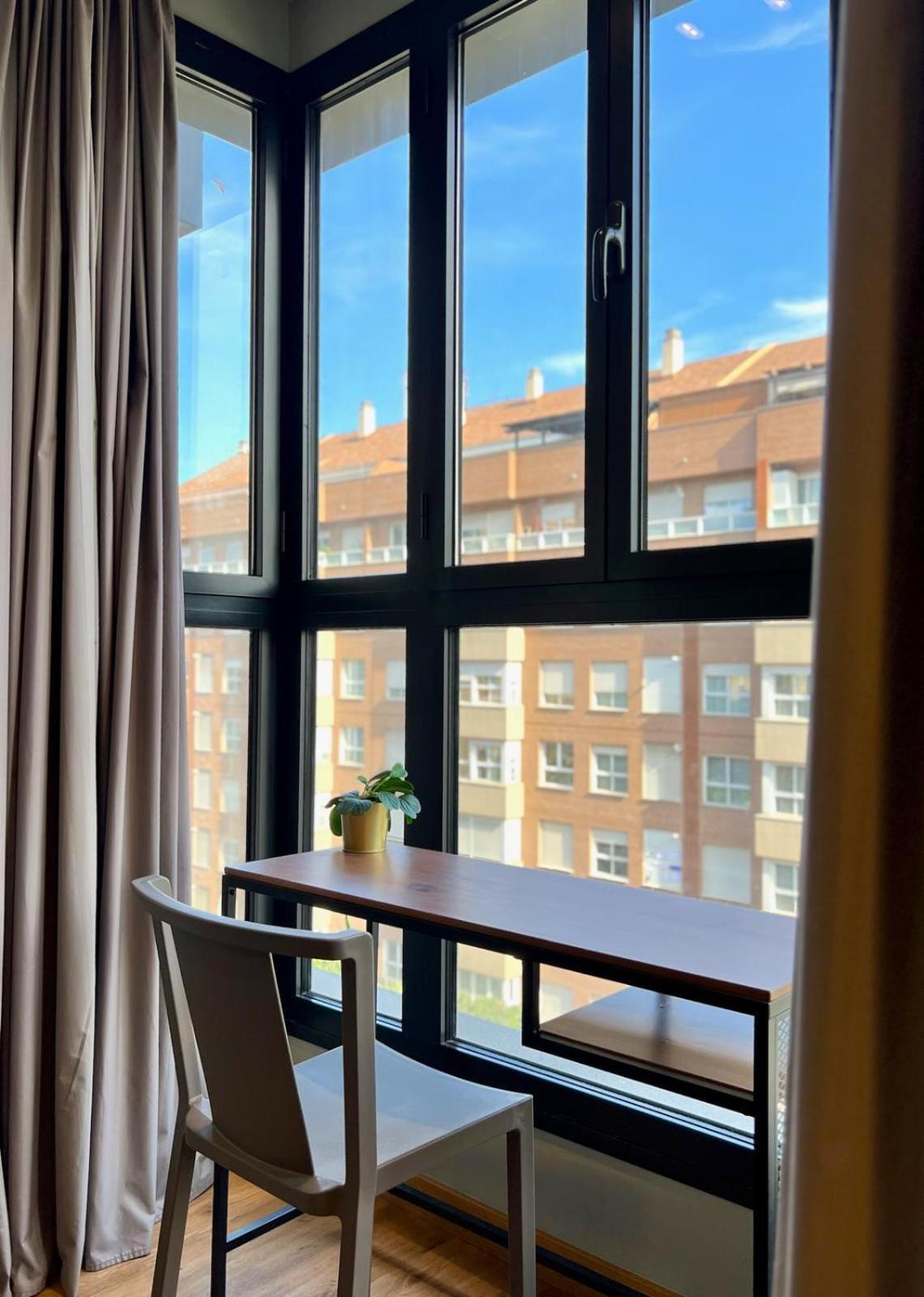 Apartamentos De Pradas Valenza Esterno foto