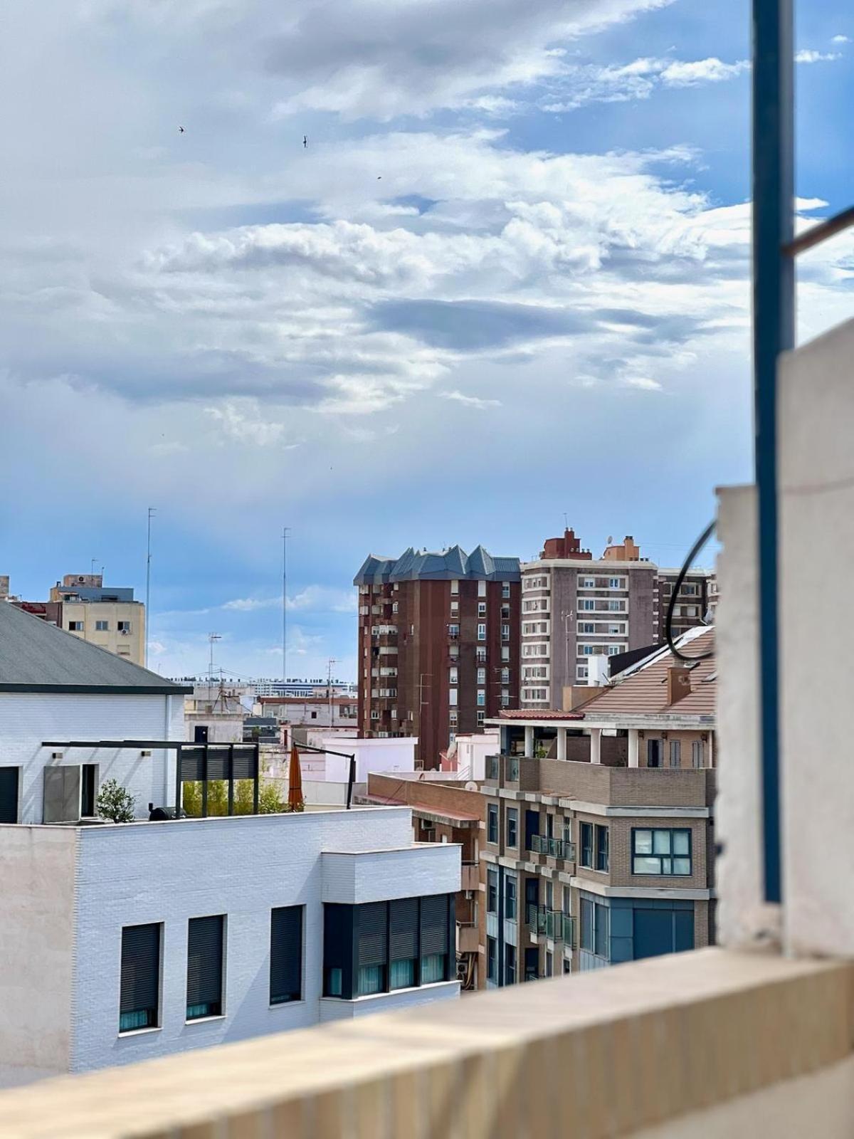 Apartamentos De Pradas Valenza Esterno foto
