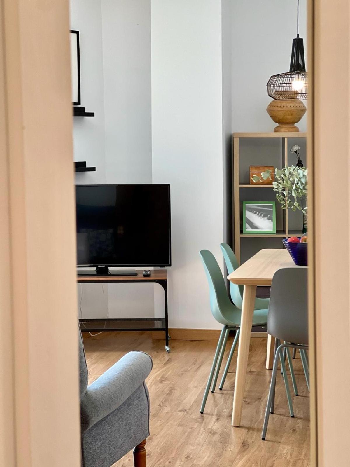 Apartamentos De Pradas Valenza Esterno foto